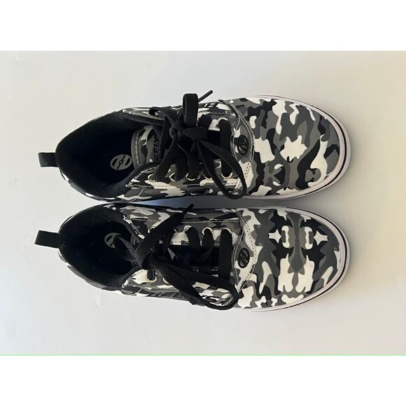 Heelys Camo Print Skate Shoes Youth Boys Girls Youth Size 5 Black White - Picture 7 of 13